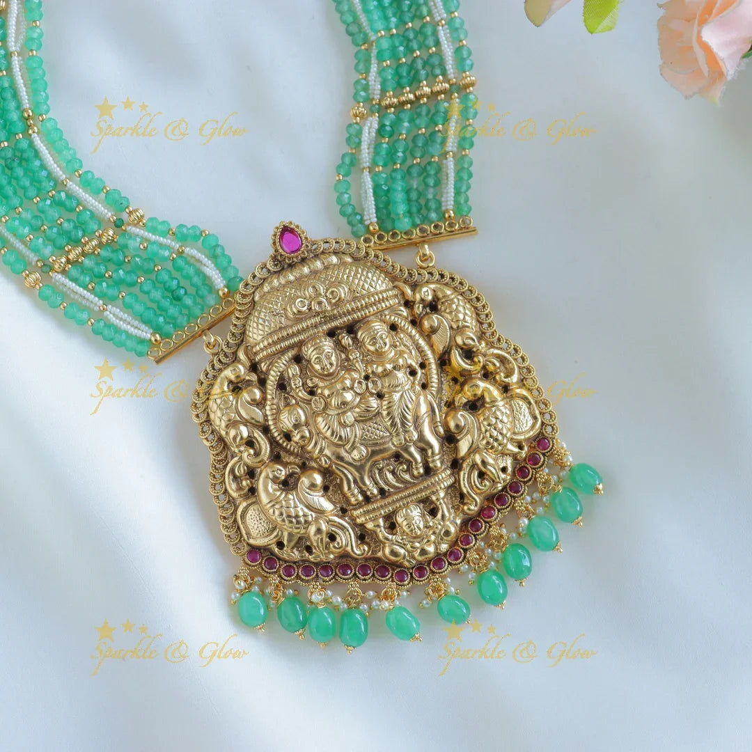 Grand Nagas pendant Haram with multilayered mintgreen beads - Sparkle and Glow