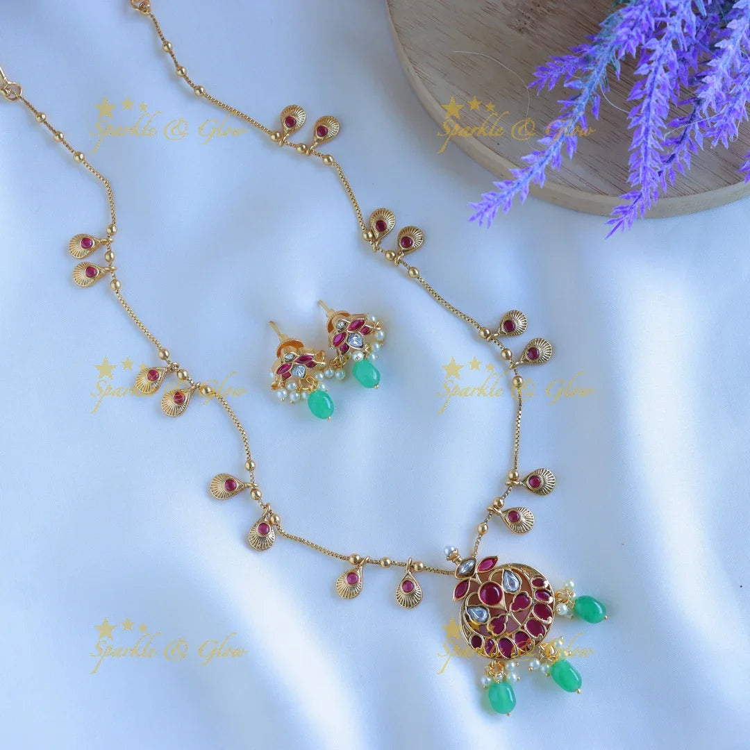 Beautiful Kemp Antique Floral pendant chain with green beads-Coral - Sparkle and Glow