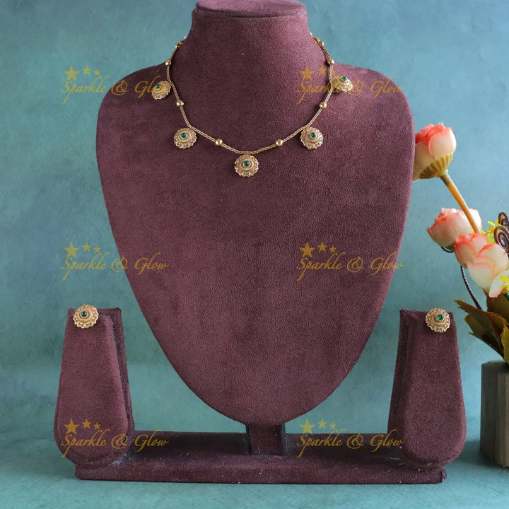 Gracious Pancha Floral design short necklace-Green - Sparkle and Glow