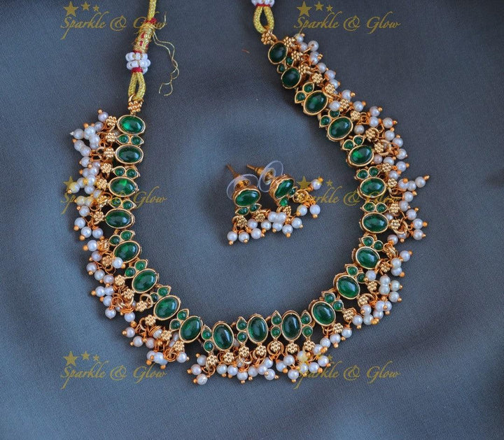 Stunning Oval Kemp stone short necklace with pearls-Ruby - Sparkle and Glow