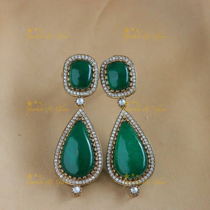 Stunning Kundan Mango design Victorian AD short necklace-Green - Sparkle and Glow