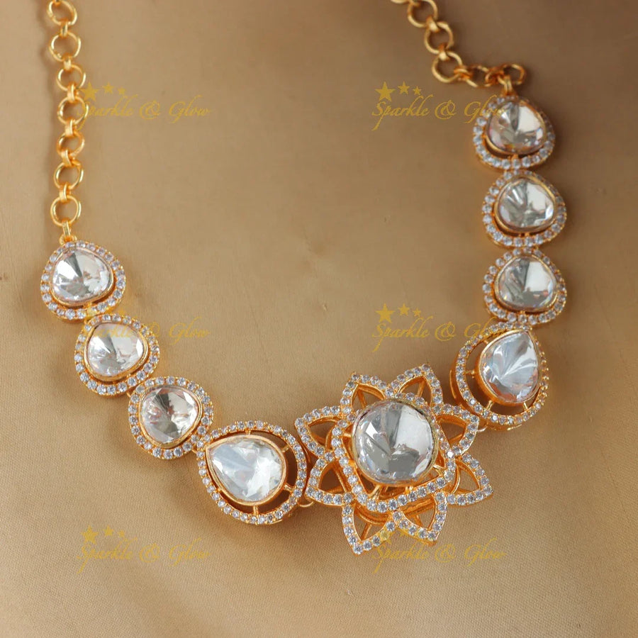 Gracious Kundan Star Floral short necklace-Gold - Sparkle and Glow