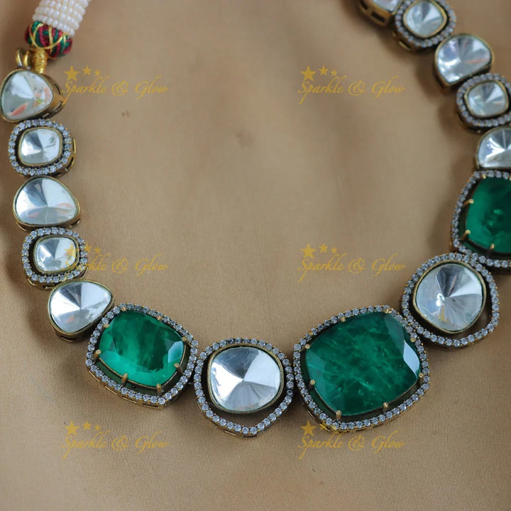Stunning Goemetric design Victorian AD kundan short necklace-Green - Sparkle and Glow
