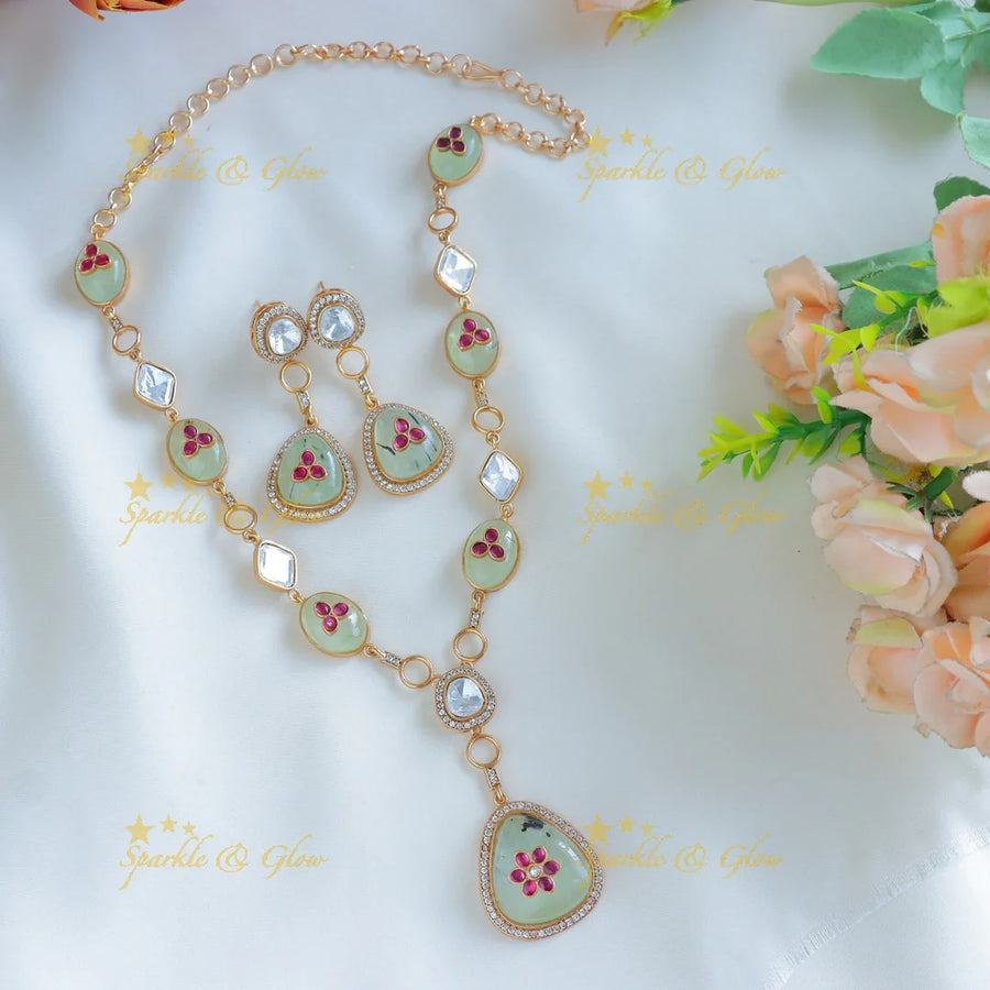 Pretty Jadau fusion with natural stones necklace - Mint Green - Sparkle and Glow