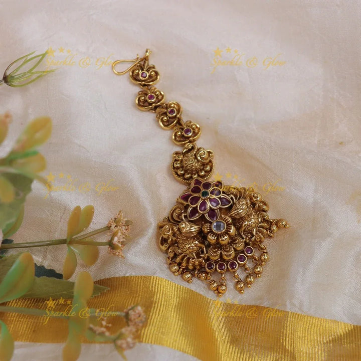 Stunning Peacock Floral single line maangtikka - Sparkle and Glow