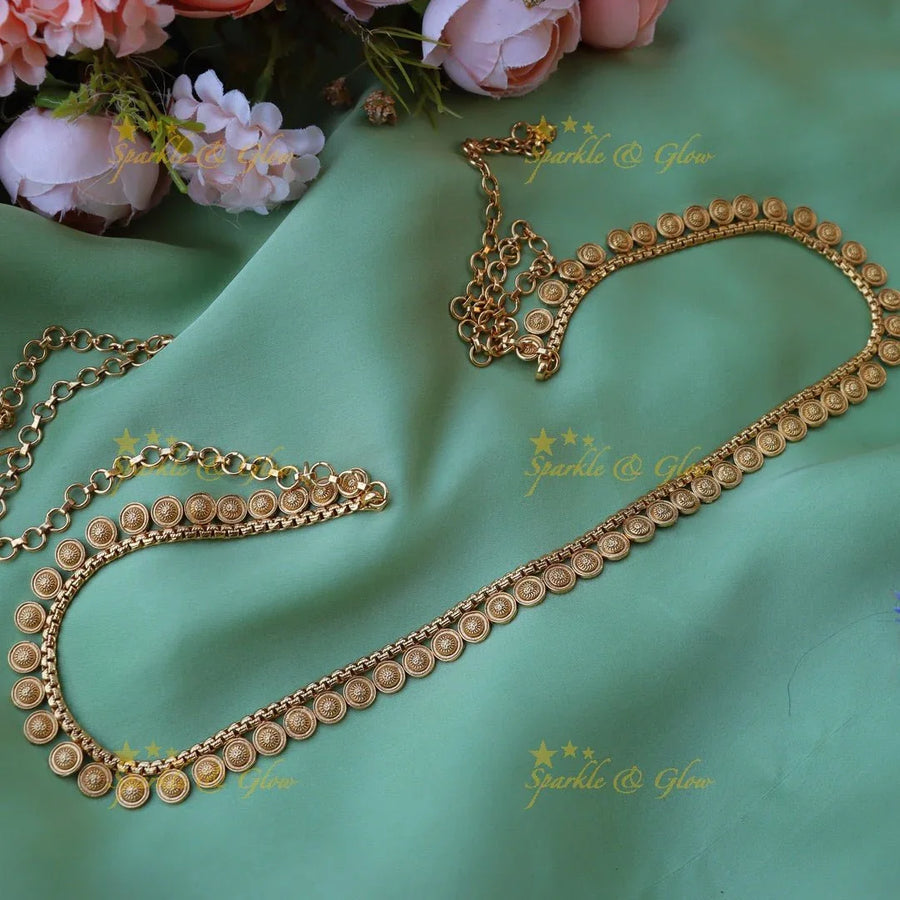 Stunning coin shaped gold alike hip chain - Sparkle and Glow