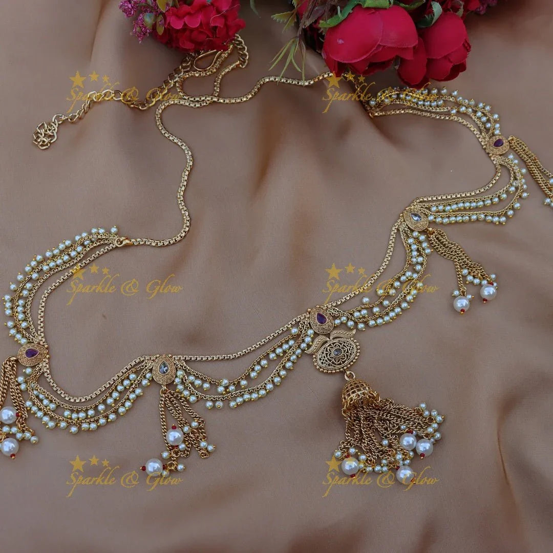Stunning pearl and gold alike hip chain - White - Sparkle and Glow