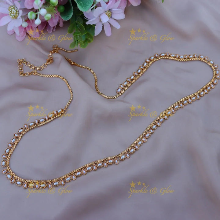Pretty CZ stones thin hip chain - Green - Sparkle and Glow
