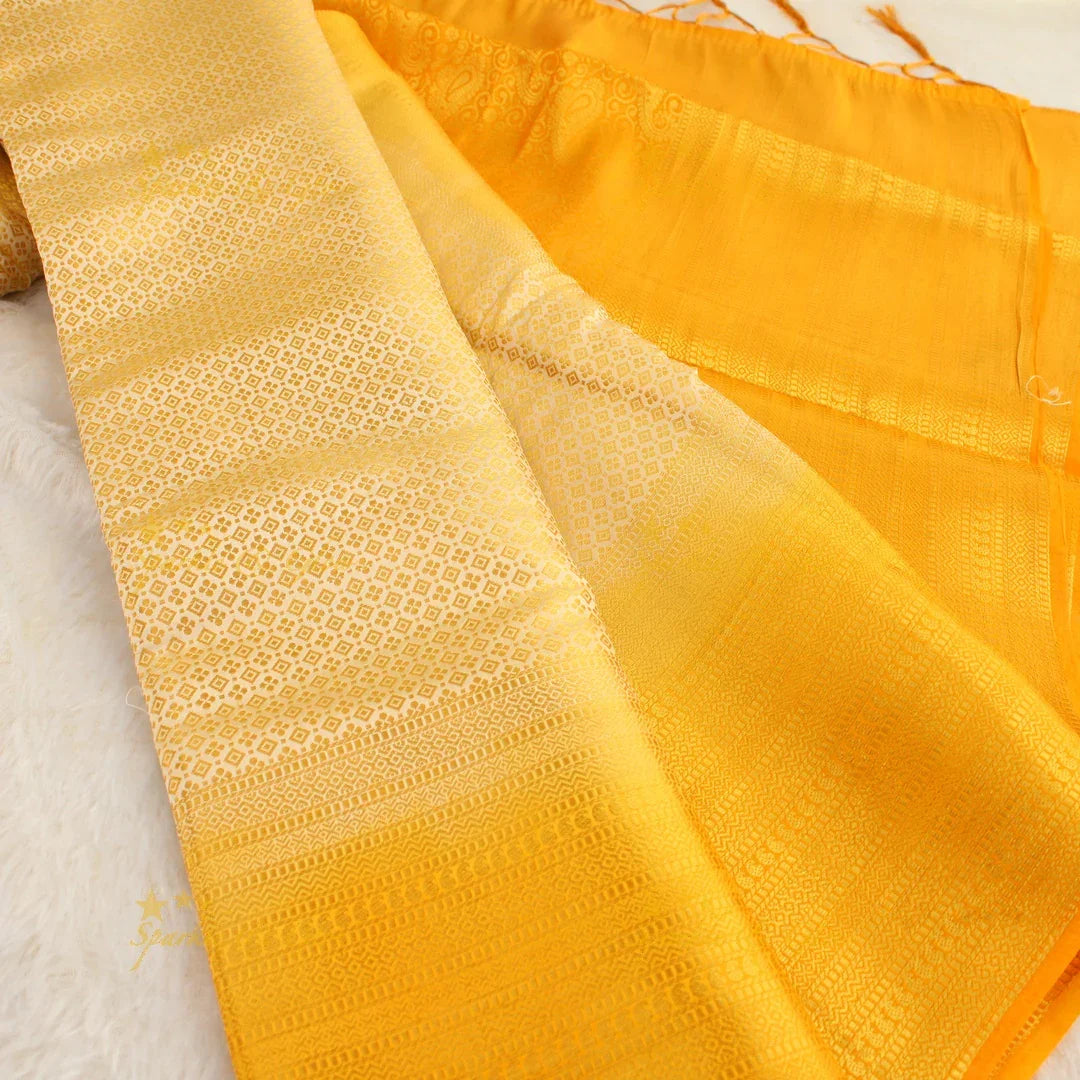 Beautiful parrot green colour with orange pallu kubera pattu soft silk saree with blouse piece - Sparkle and Glow