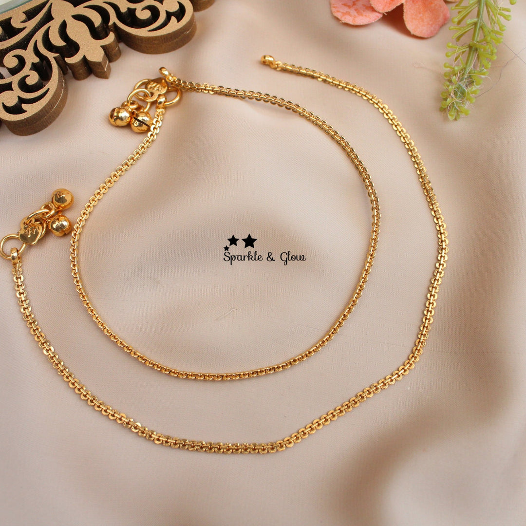 Minimal Gold Plated Anklets – Classic Box Chain Design (Pair) - Sparkle and Glow -