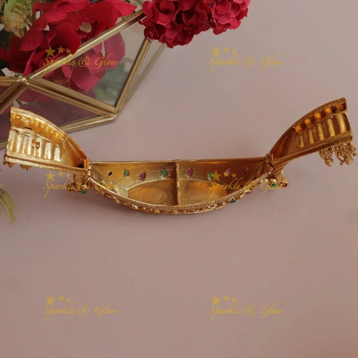 Elegant Rama Parivar On boat design Kumkum Box - Sparkle and Glow
