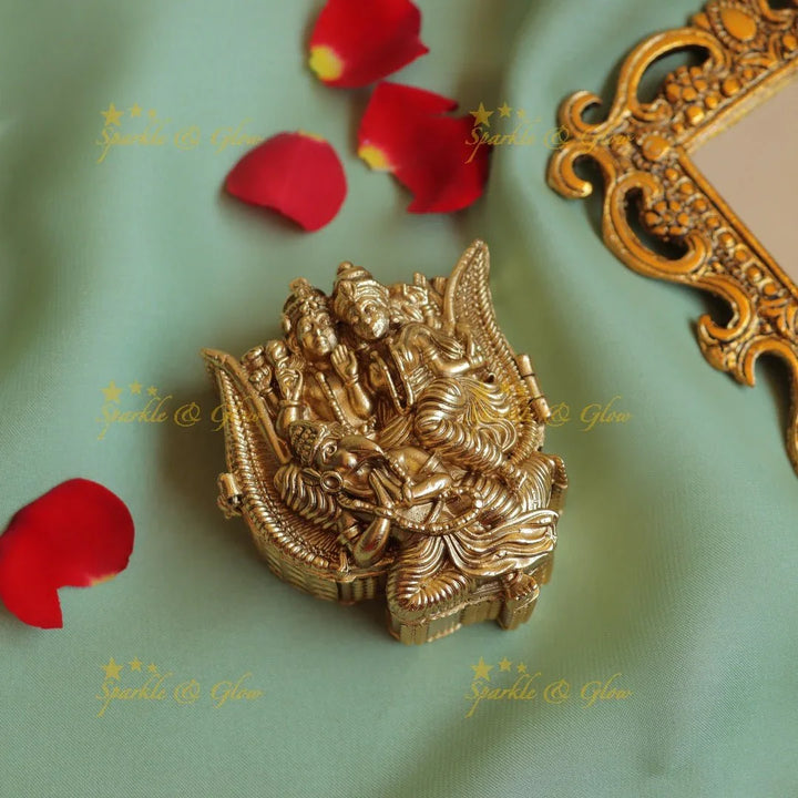 Stunning Shiva Parivar on Garuda pendant carved Kumkum Box - Sparkle and Glow