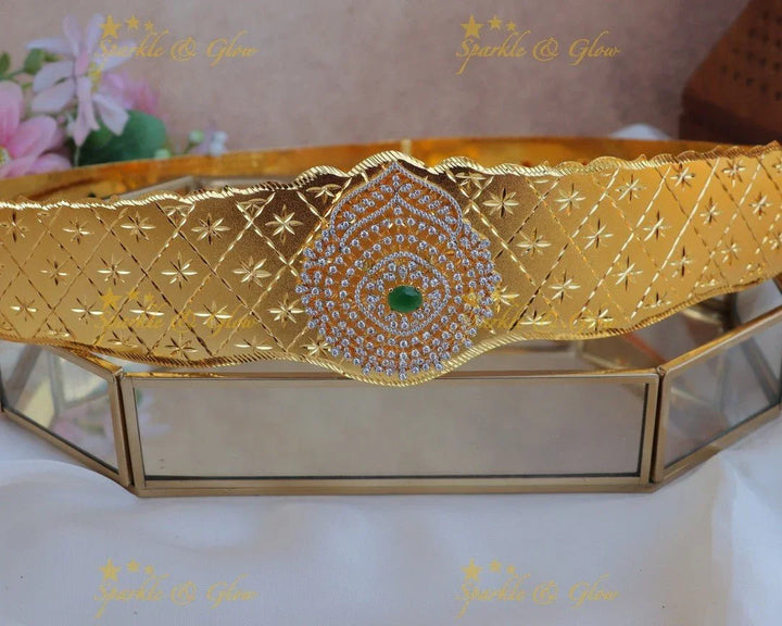 Elegant Crown Floral pendant carved GJ polish AD plain Hipbelt-Green - Sparkle and Glow