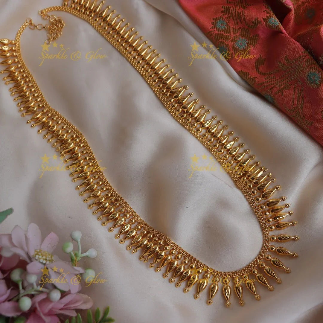 Gold Jewelry Mallige Moggu Gold Necklace Gold Tone Pink Stone
