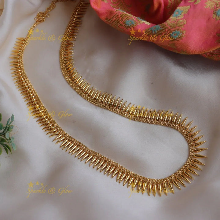 Traditional Kerala style Spike haram - Sparkle and Glow