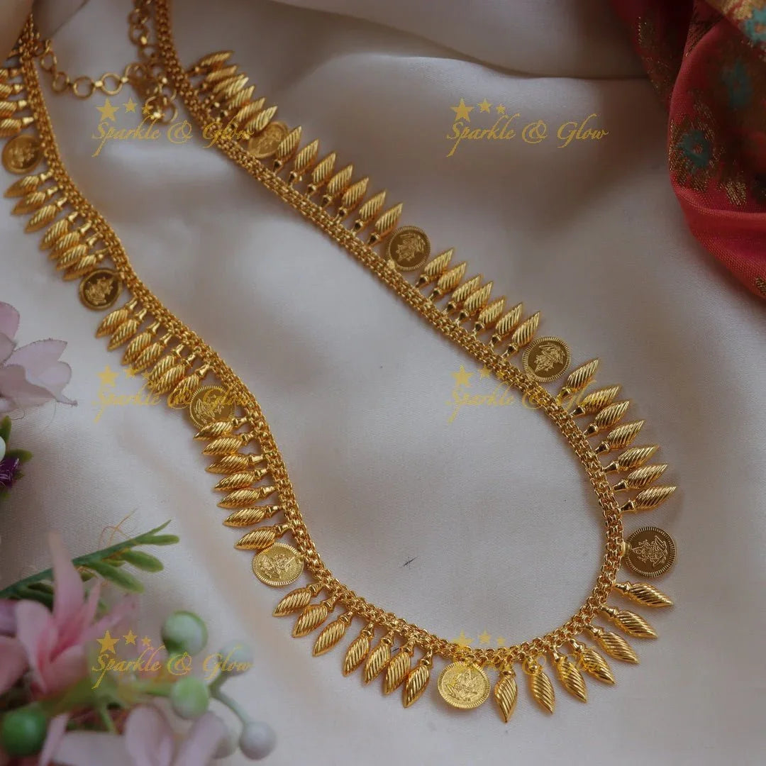 Traditional Gold-alike Kerala style Leaf & Coin Short Necklace - Sparkle and Glow
