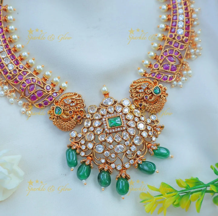 Stunning kemp Hasli Kanti Necklace Set with Green Drops & Peacock Motif - Sparkle and Glow