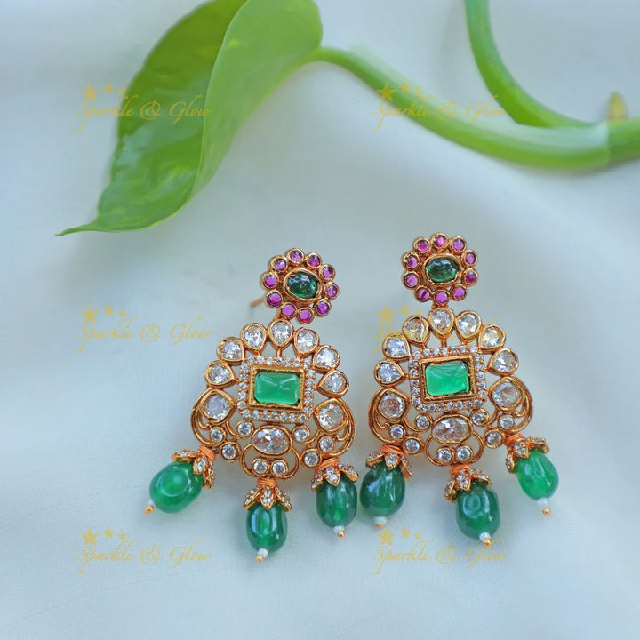 Stunning kemp Hasli Kanti Necklace Set with Green Drops & Peacock Motif - Sparkle and Glow