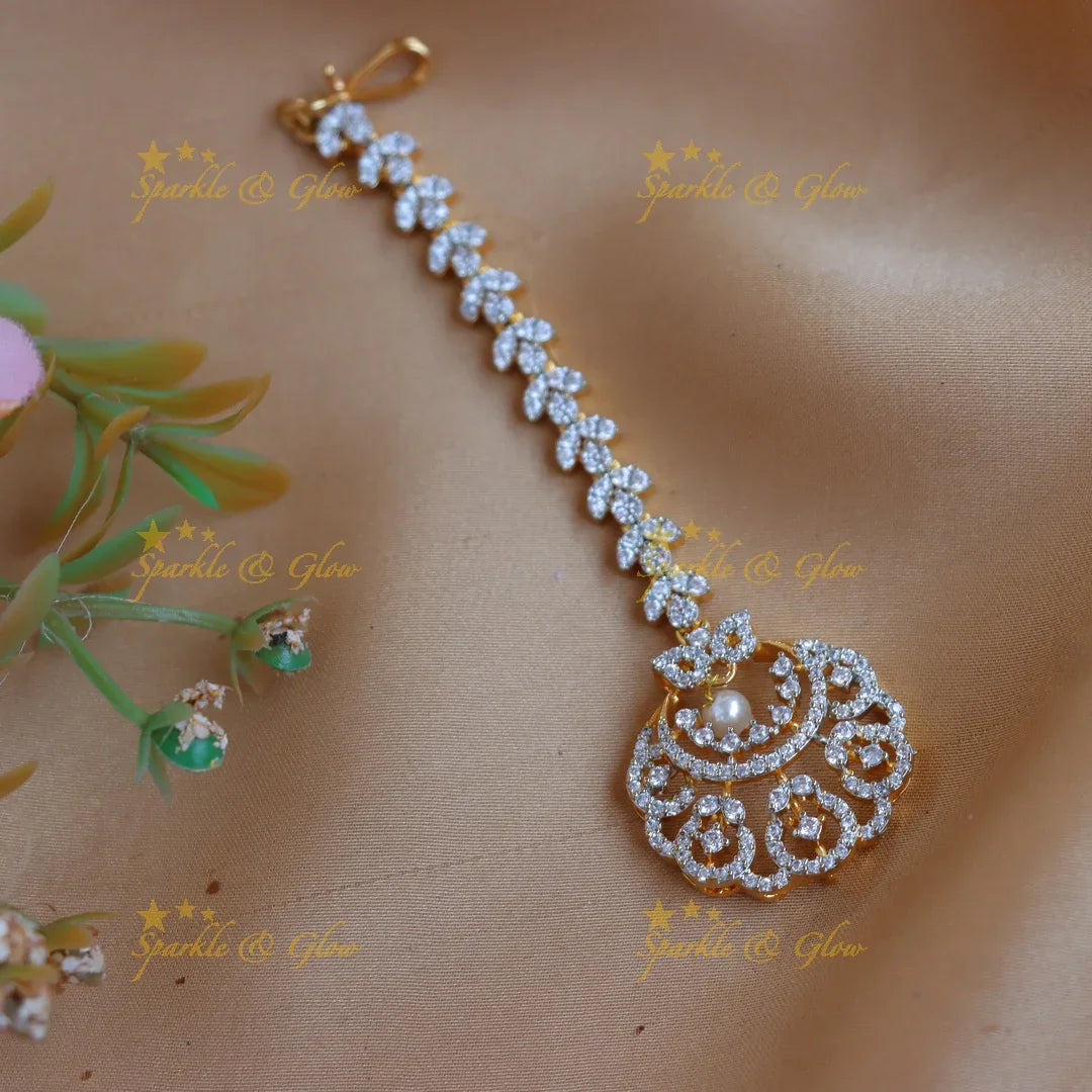 Sparkling GJ polish Floral AD Maang tikka - Sparkle and Glow