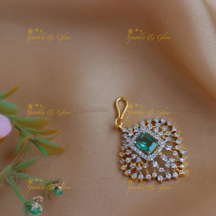 Stunning GJ polish Square-Center AD Maang tikka - Sparkle and Glow