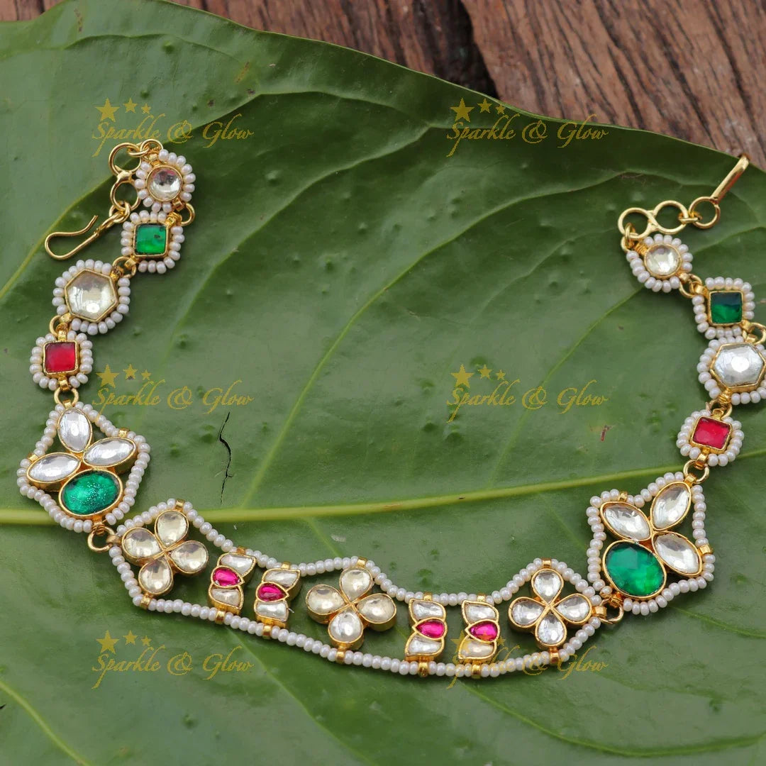 Jadau Kundan Sheeshphool with Green Stone and Pearl Border