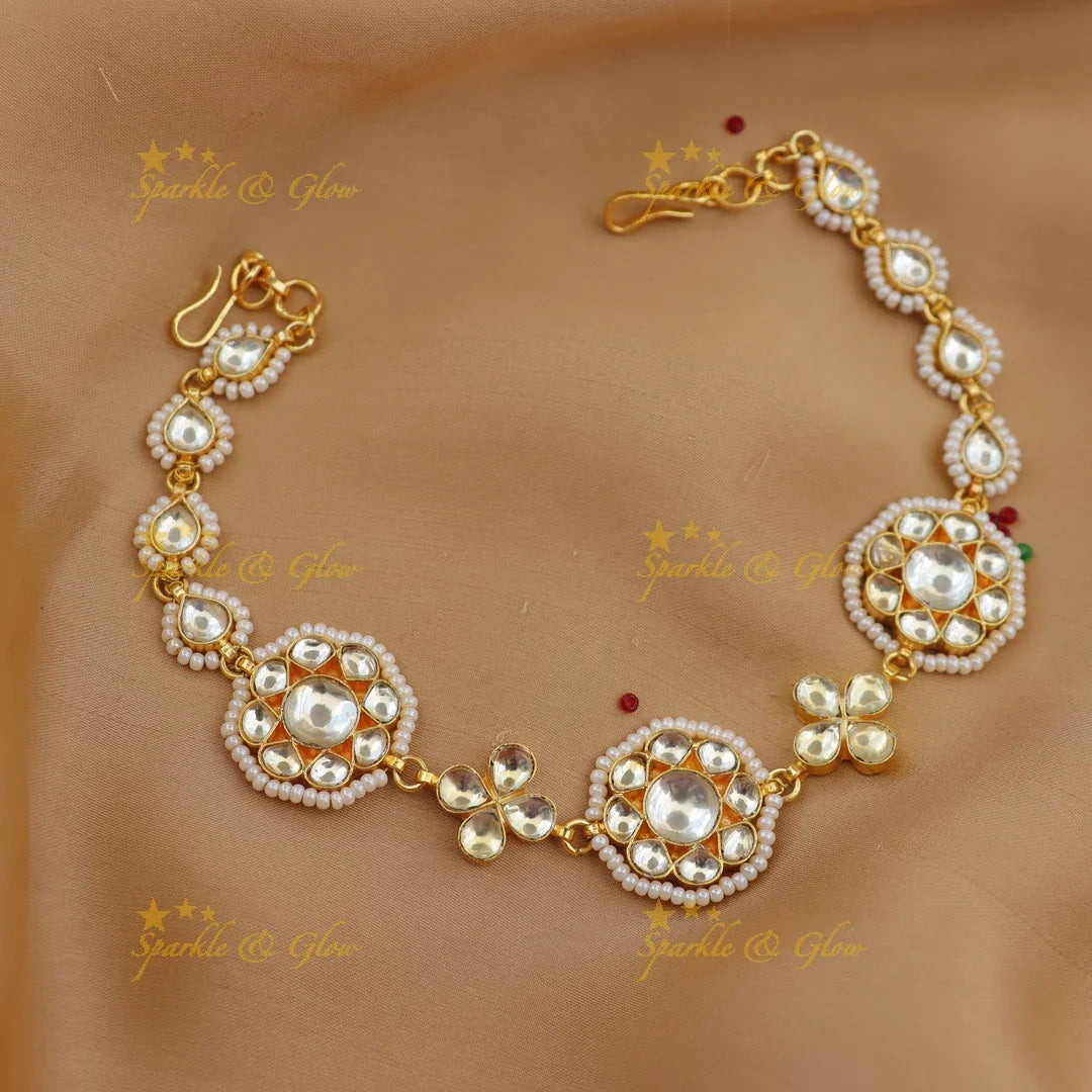 Classic White Jadau Kundan Sheeshphool with Floral Motifs