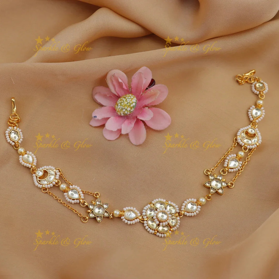 Traditional White Floral Jadau Kundan Sheeshphool