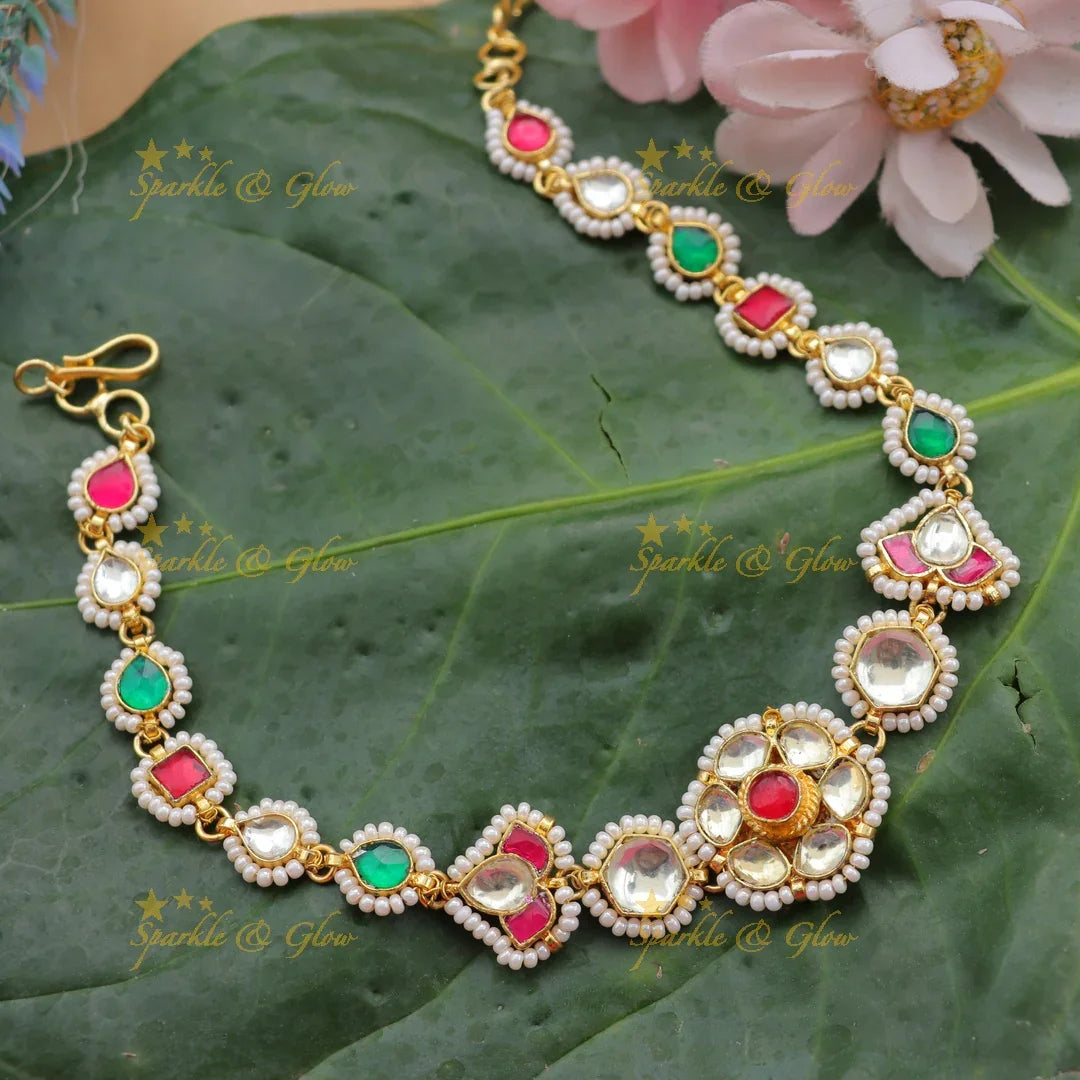 Jadau Kundan Flower design Sheeshphool with Pearl Border