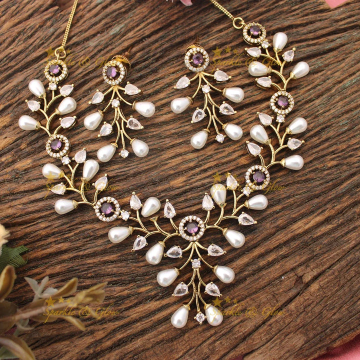 Gracious Leaf Floral American diamond short necklace