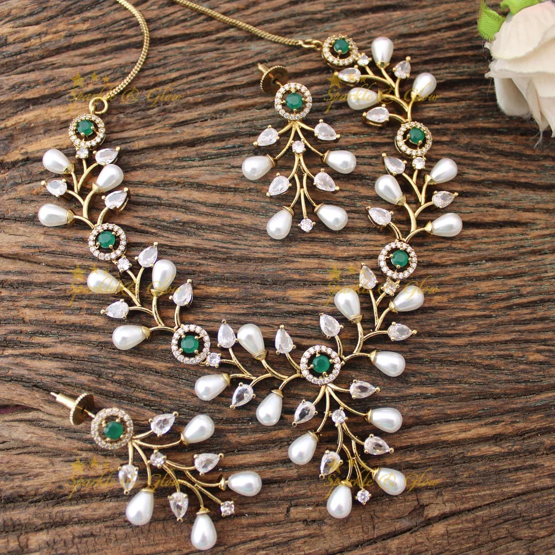 Gracious Leaf Floral American diamond short necklace