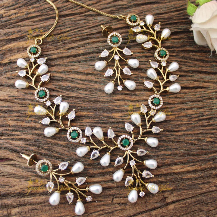 Gracious Leaf Floral American diamond short necklace