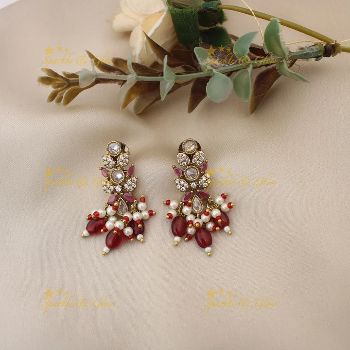 Elegant Kundan Floral Victorian AD Short necklace with Red beads and Maangtikka