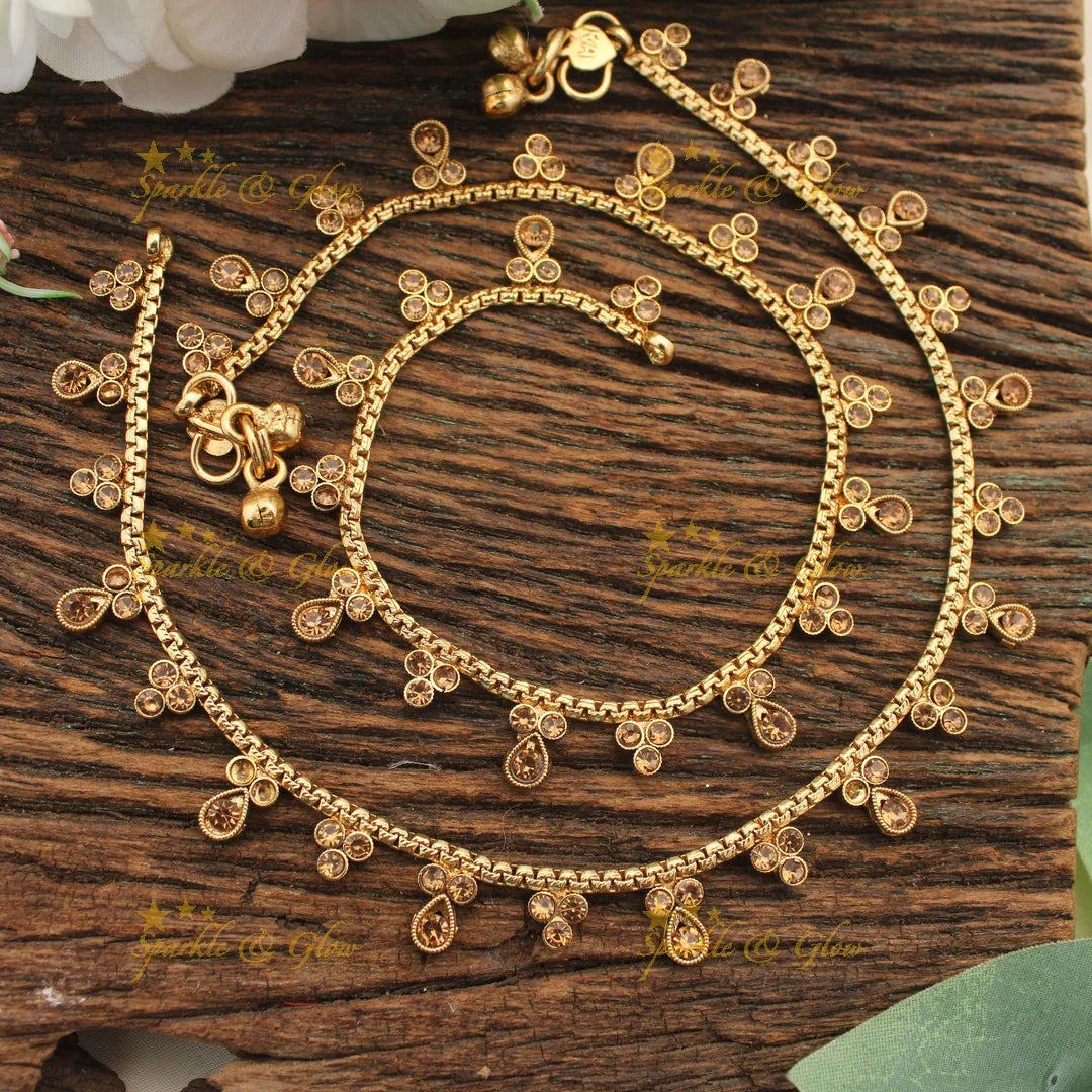 Traditional Teardrop & Cluster Charms Anklet