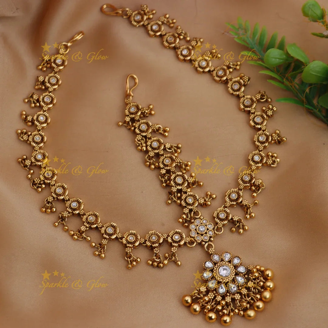 Stunning Kemp Floral Bridal Maang tikka