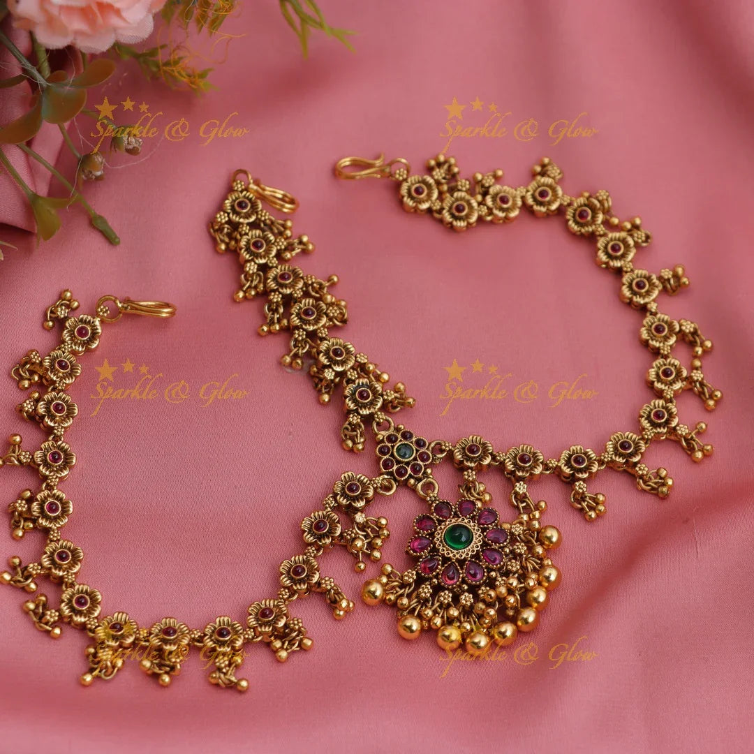 Stunning Kemp Floral Bridal Maang tikka