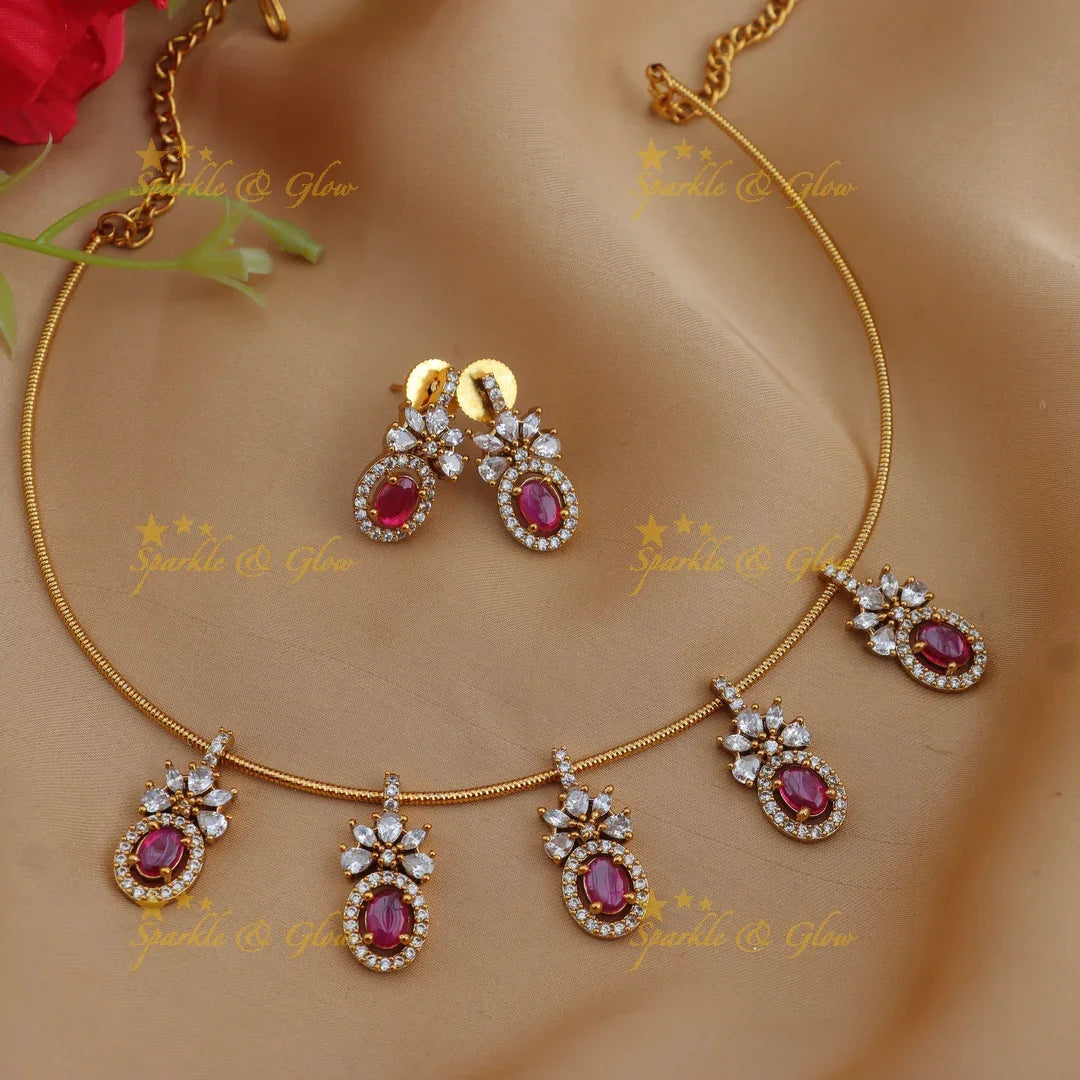 Stunning Floral AD Necklace Set