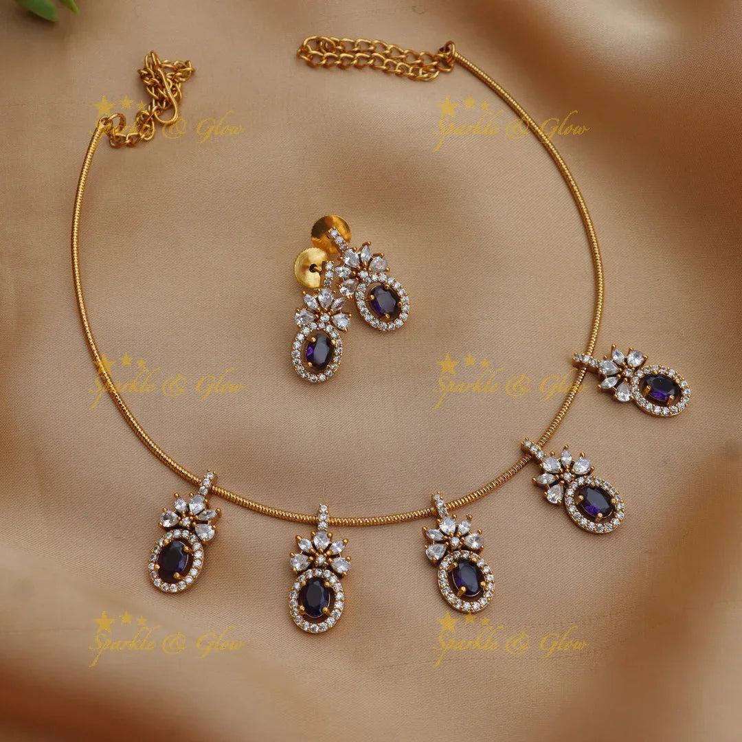 Stunning Floral AD Necklace Set