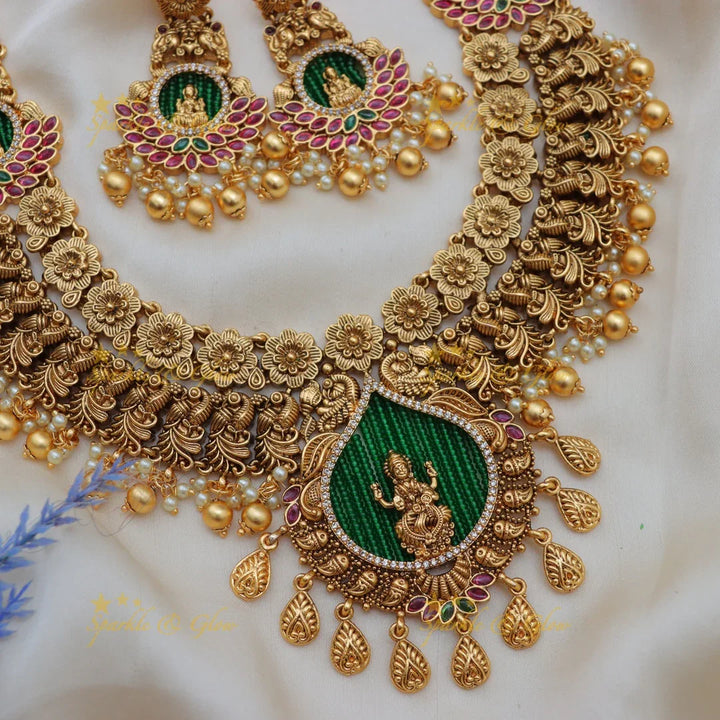 Grand Lakshmi Peacock Floral Bridal Short Necklace Set