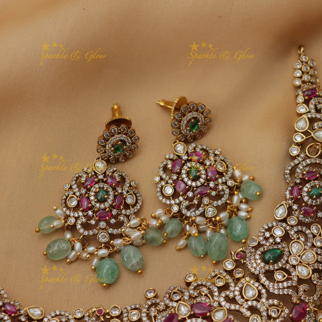 Stunning Victorian AD Green Bead Floral Short Necklace Set