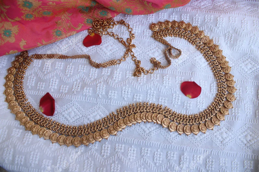 Premium Matte coin hipchain - Sparkle and Glow