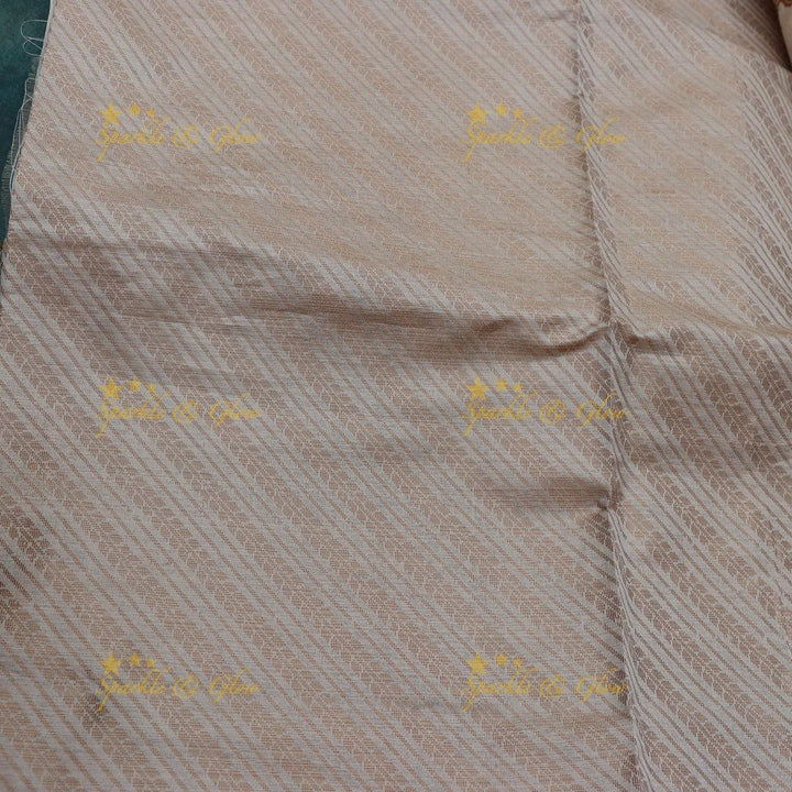 Kerala Kasavu Saree with Golden Elegance