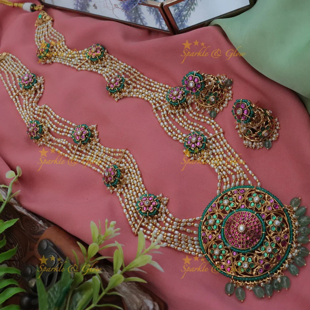 Exquisite Kundan Pearl Bridal Necklace Set Online