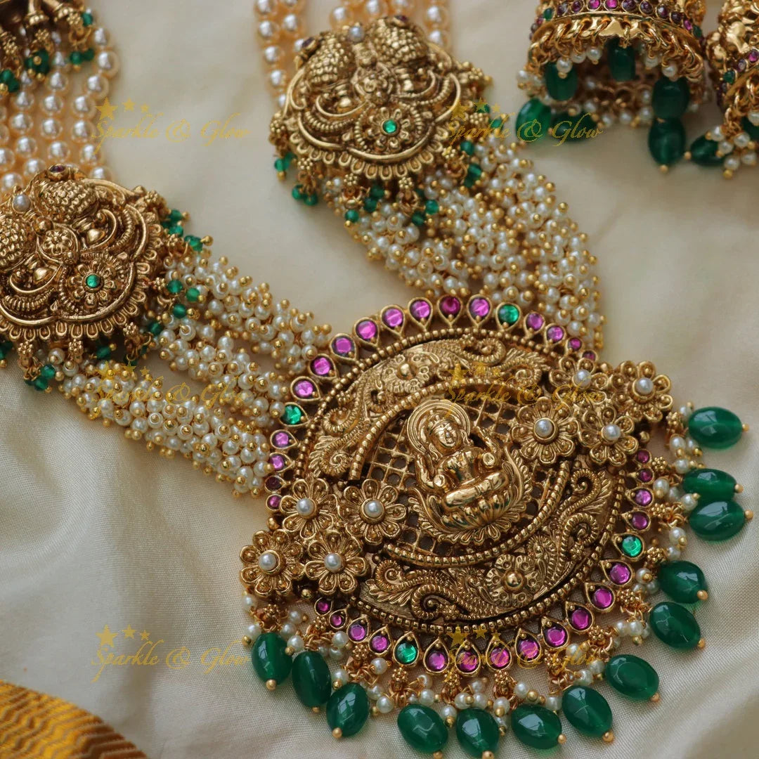 Exquisite Jadau Kundan Lakshmi Pendant Necklace Set