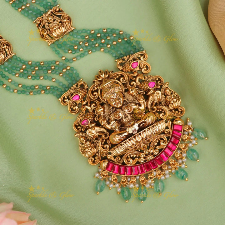 Elegant Lakshmi Pendant Necklace for Wedding Elegance