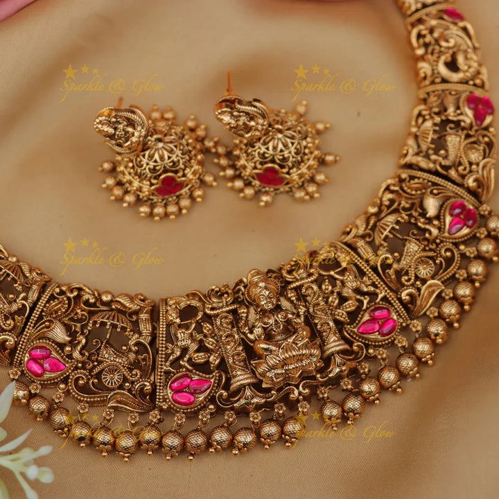 Exquisite Jadau Gold Necklace with Festive Beads