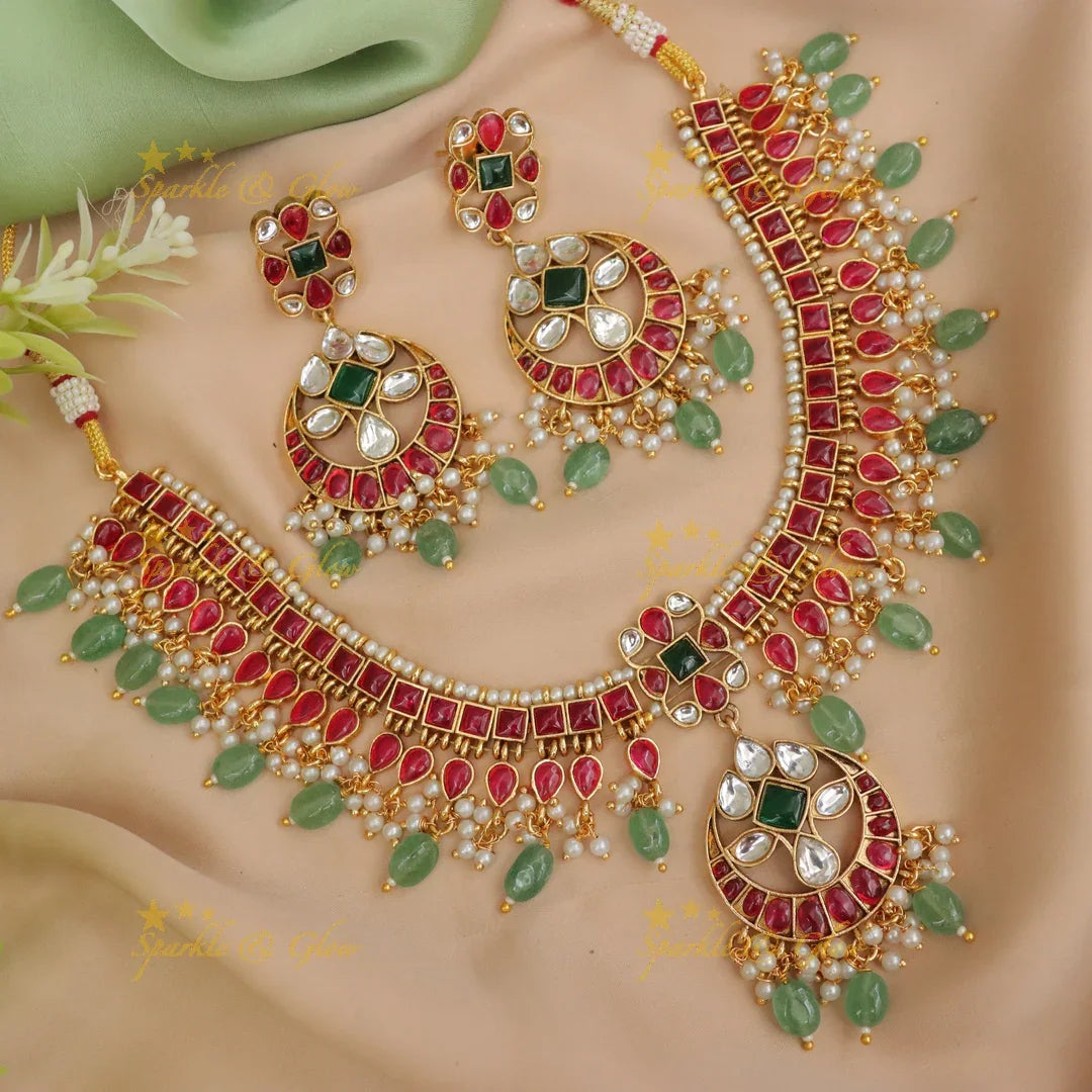 Exquisite Jadau Pearl Necklace & Earrings Set
