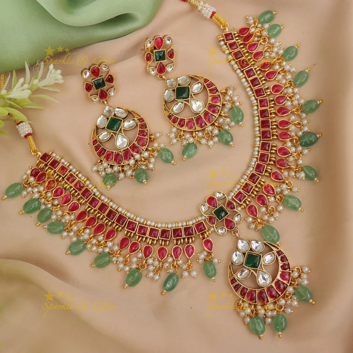 Exquisite Jadau Pearl Necklace & Earrings Set