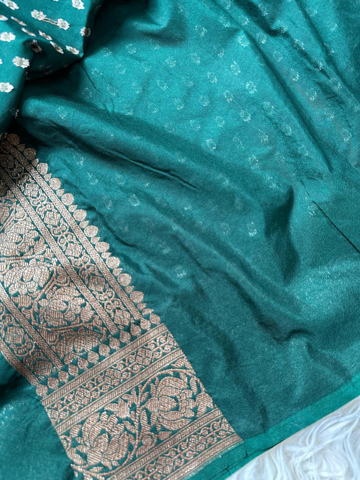 Elegant Banarasi Georgette Saree - Bridal Collection