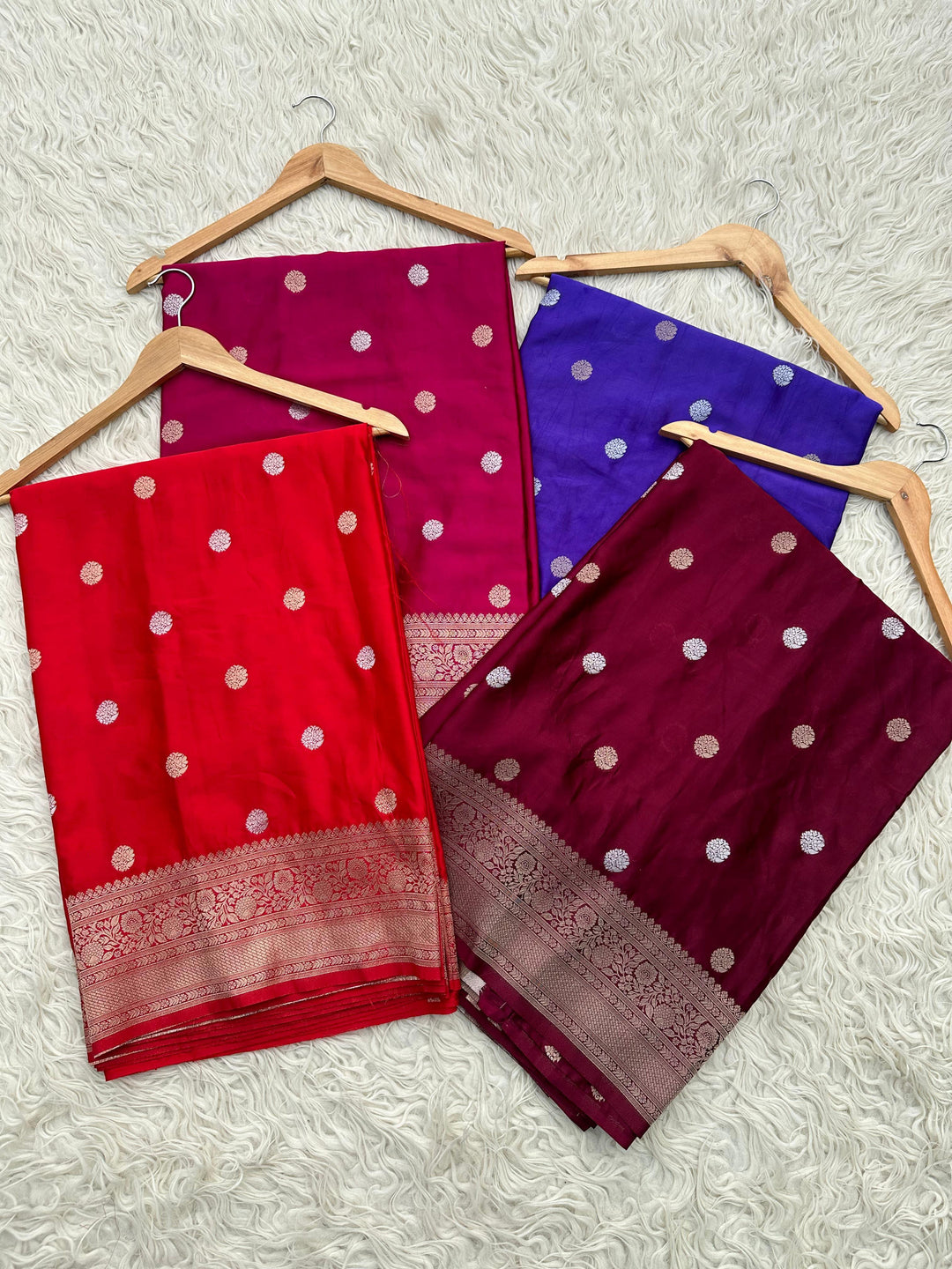Elegant Banarasi Silk Saree with Exquisite Zari Work