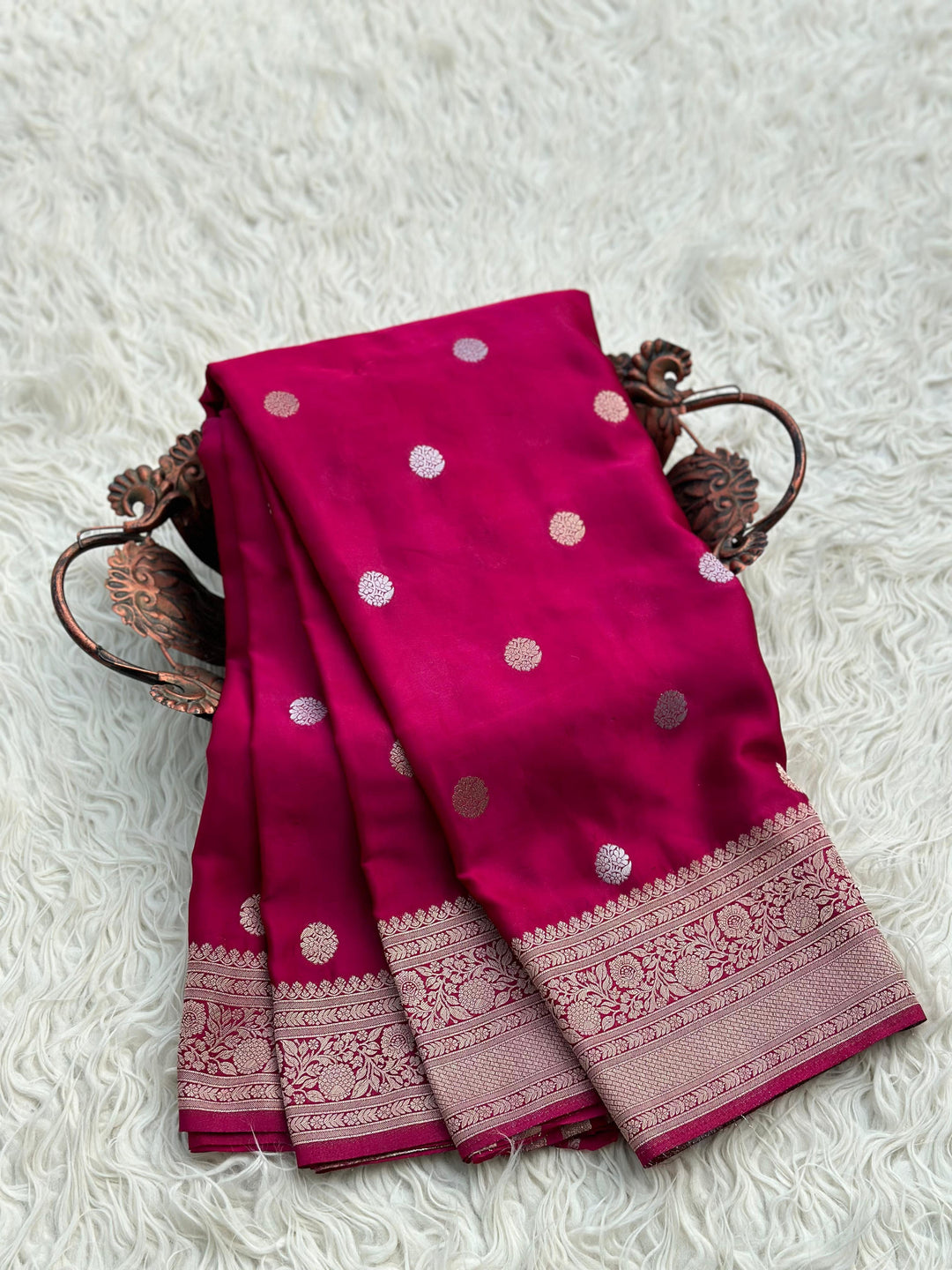 Elegant Banarasi Silk Saree with Exquisite Zari Work